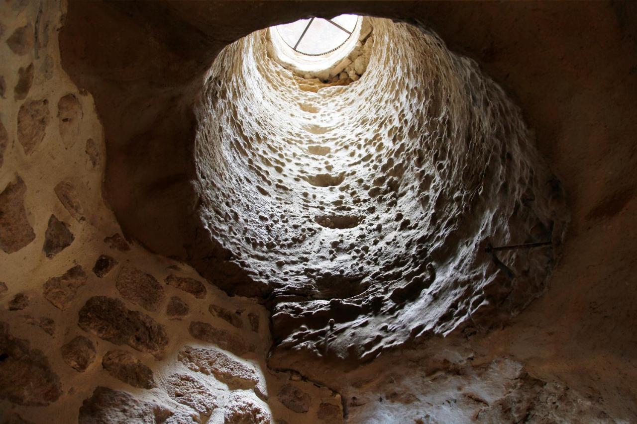 La Maison D'En Bas Des Seigneurs Cucuron Buitenkant foto