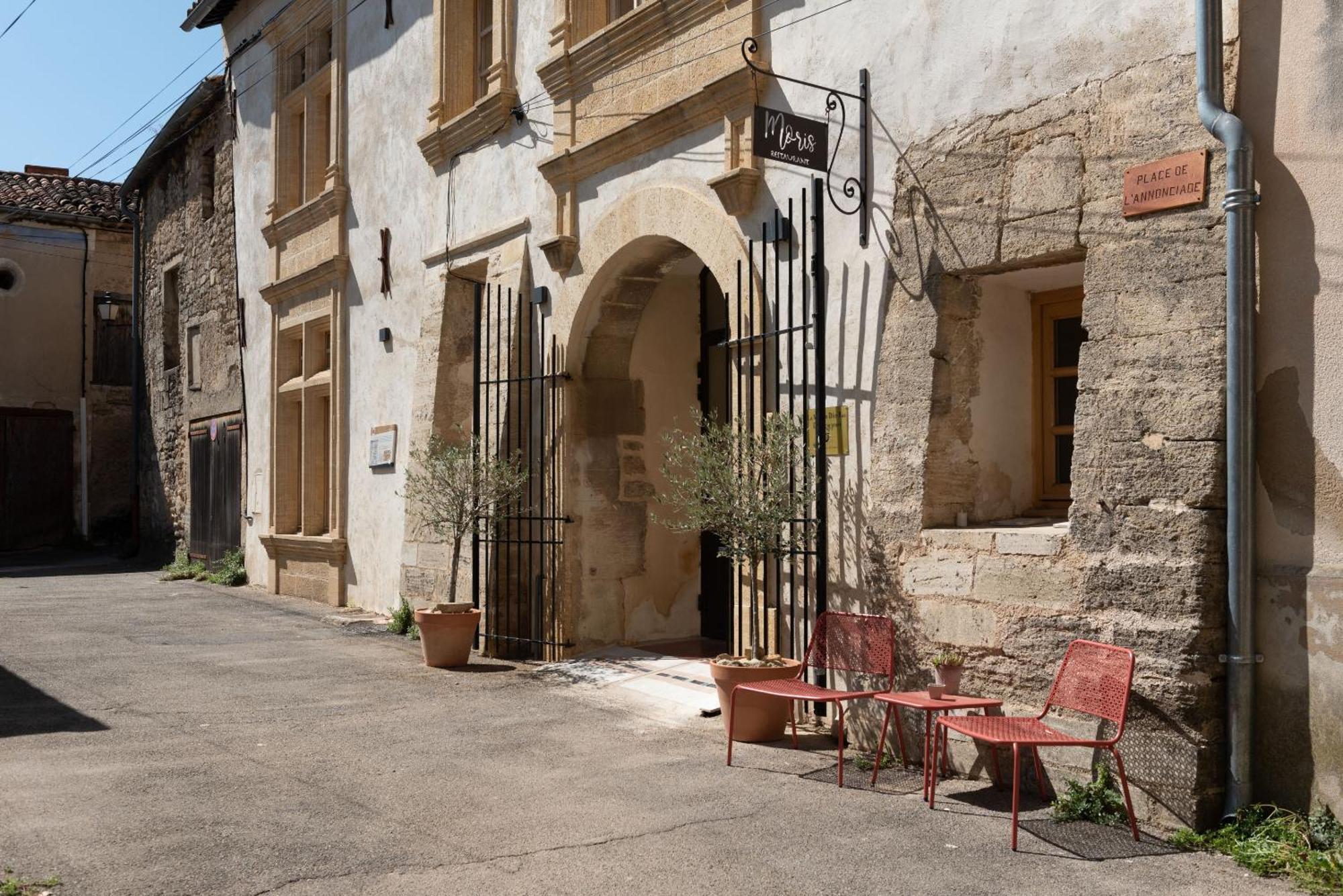 La Maison D'En Bas Des Seigneurs Cucuron Buitenkant foto
