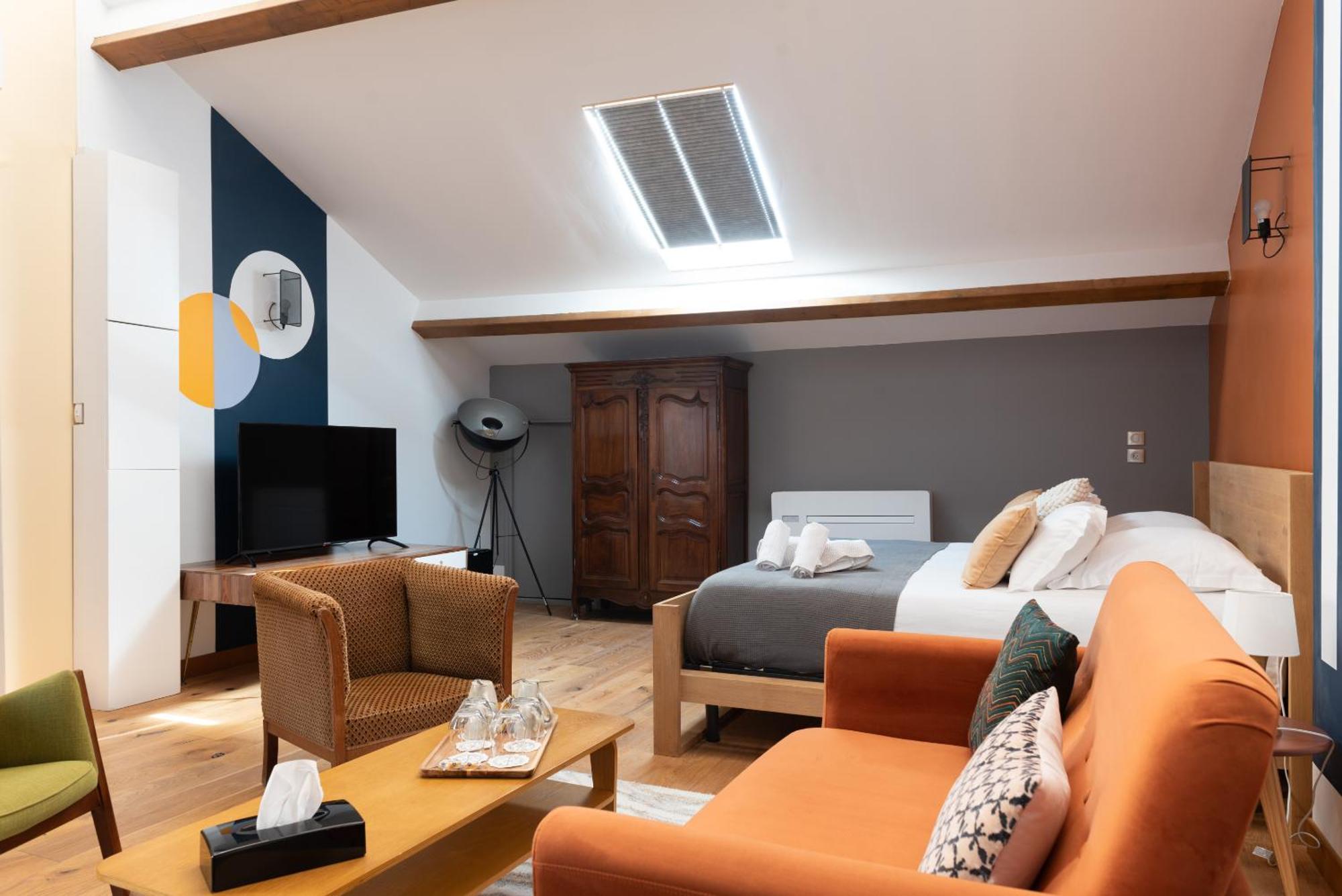 La Maison D'En Bas Des Seigneurs Cucuron Kamer foto
