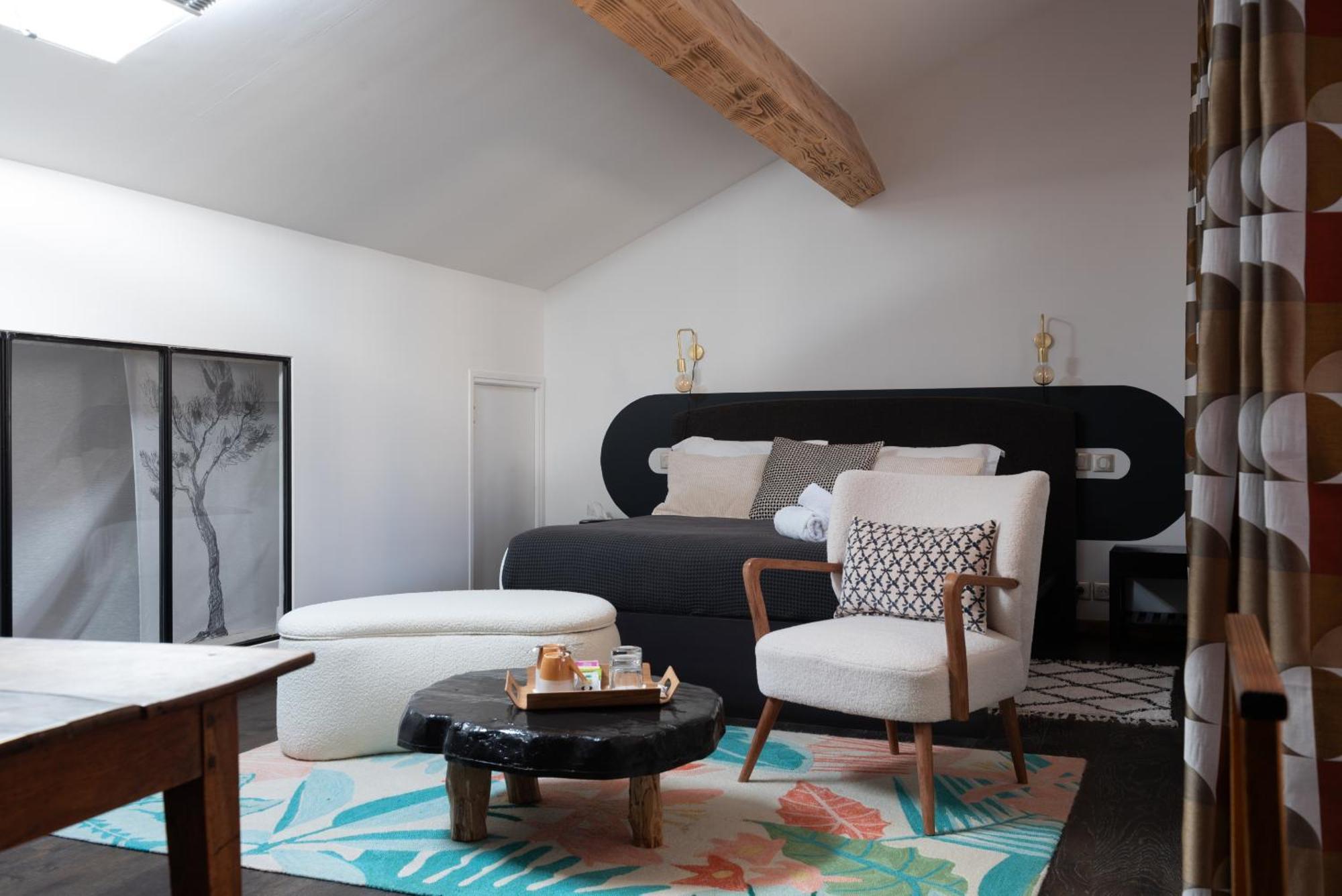 La Maison D'En Bas Des Seigneurs Cucuron Kamer foto