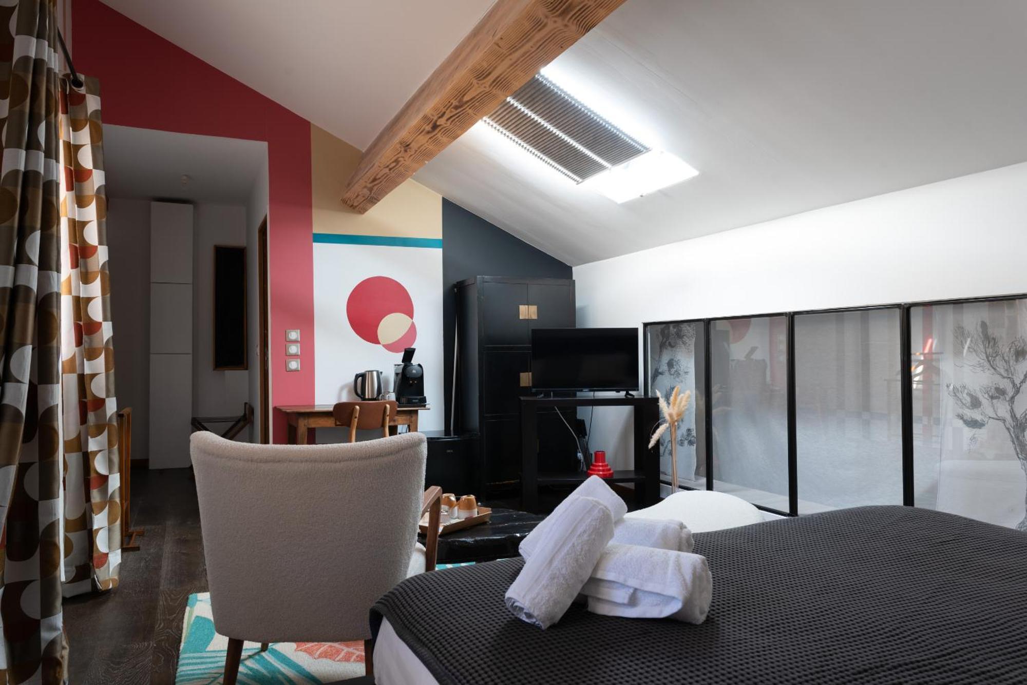 La Maison D'En Bas Des Seigneurs Cucuron Kamer foto